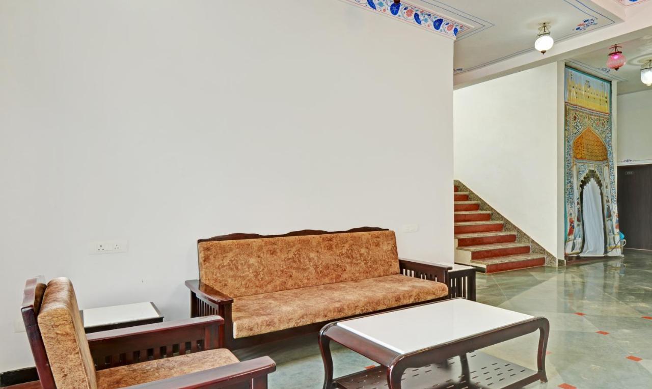Hotel Treebo Khakhri Haveli Udajpur Exteriér fotografie
